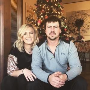 Meet your Posher, Macy